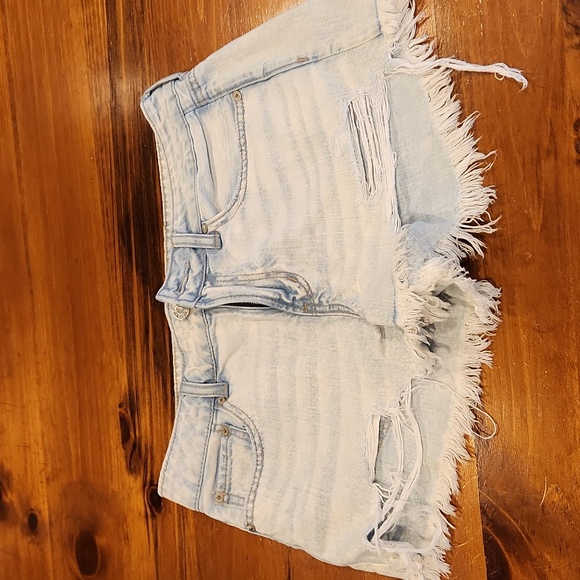 American Eagle Outfitters Pants - American Eagle distressed shorts